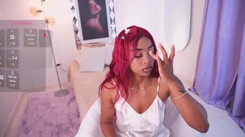 Alondra online show from 10/21/25, 09:21