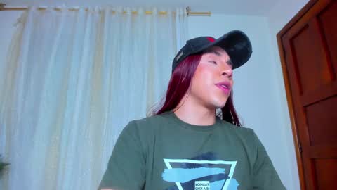 Hazel Bowie online show from 12/13/24, 02:54