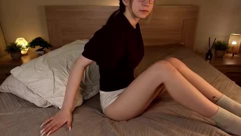 Alorenna online show from 03/26/26, 04:01