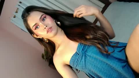 LEXY online show from 01/25/25, 01:41