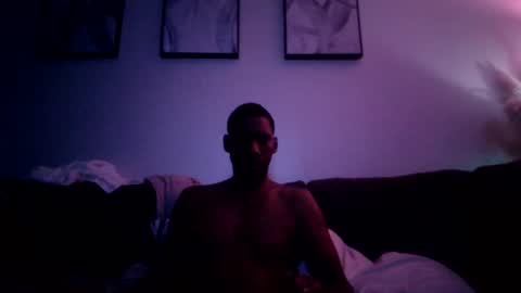 Snapshot of aloysiuz chatting on 07/12/26, 09:00 Aloysius online show from 07/12/26, 09:00