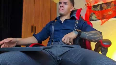 alpha_dominus_ online show from 10/27/25, 04:16