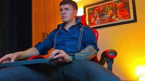 alpha_dominus_ online show from 11/16/25, 03:56