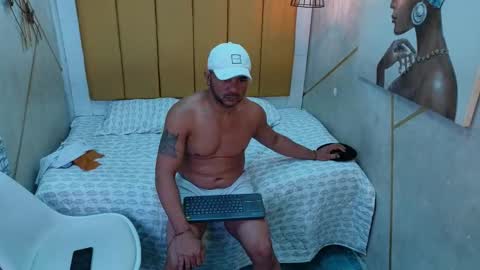 Alpha online show from 10/24/25, 01:03