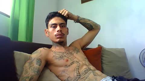 Alpha Zom online show from 04/25/26, 04:15