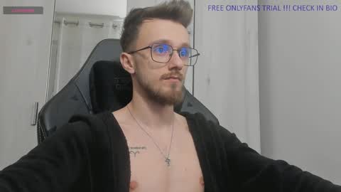 Snapshot of alphaboyfun chatting on 12/30/24, 05:44 Andi online show from 12/30/24, 05:44