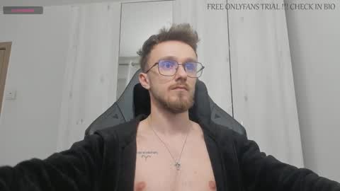 Snapshot of alphaboyfun chatting on 01/02/25, 06:07 Andi online show from 01/02/25, 06:07