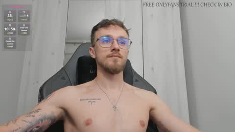 Snapshot of alphaboyfun chatting on 01/04/25, 06:30 Andi online show from 01/04/25, 06:30