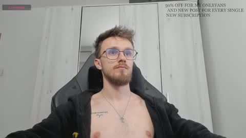 Snapshot of alphaboyfun chatting on 01/14/25, 02:29 Andi online show from 01/14/25, 02:29