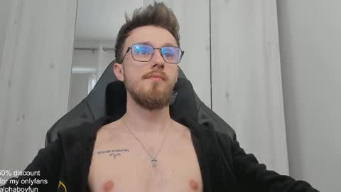 Snapshot of alphaboyfun chatting on 01/21/25, 01:00 Andi online show from 01/21/25, 01:00