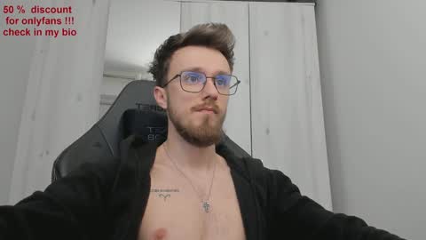 Snapshot of alphaboyfun chatting on 01/25/25, 02:47 Andi online show from 01/25/25, 02:47