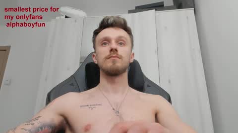 Snapshot of alphaboyfun chatting on 02/25/25, 04:31 Andi online show from 02/25/25, 04:31