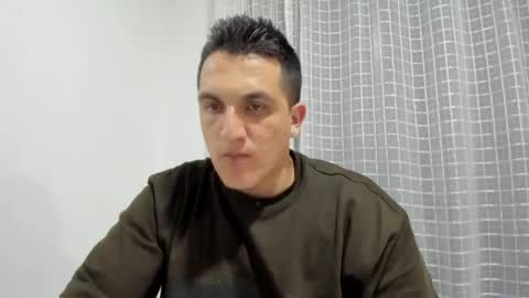 Snapshot of alphadesire69 chatting on 05/10/26, 04:17 AlphaDesire69 online show from 05/10/26, 04:17