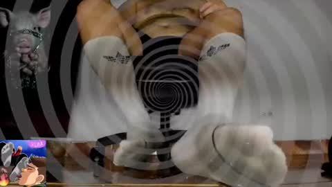 Snapshot of alphafindom982 chatting on 07/22/26, 01:03 MASTER FINDOM DRAIN... online show from 07/22/26, 01:03