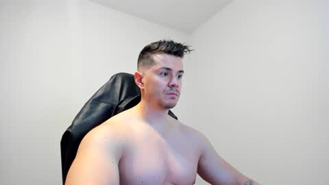 LeatherMaster online show from 02/08/25, 06:33