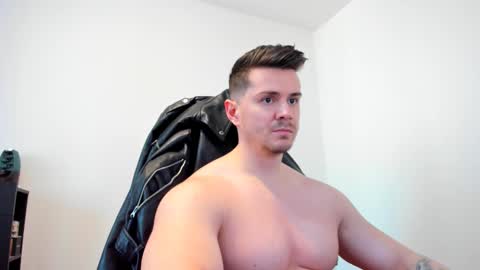 LeatherMaster online show from 02/11/25, 01:30