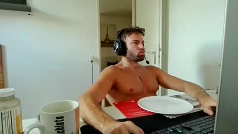 alphah_hunk online show from 06/05/26, 09:37