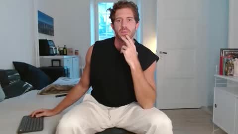 alphahung23 online show from 11/14/25, 07:07