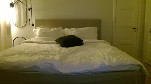 alphahung23 online show from 02/04/26, 08:25