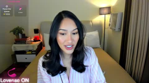 sophia betterthanyourx online show from 04/08/26, 10:15
