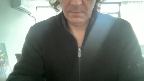 Snapshot of alphandre chatting on 01/17/25, 02:28 AlphAndre online show from 01/17/25, 02:28