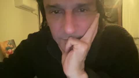 Snapshot of alphandre chatting on 01/29/25, 05:24 AlphAndre online show from 01/29/25, 05:24