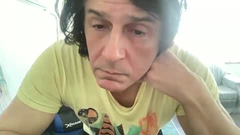 Snapshot of alphandre chatting on 01/31/25, 09:59 AlphAndre online show from 01/31/25, 09:59