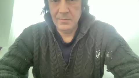 Snapshot of alphandre chatting on 02/06/25, 07:45 AlphAndre online show from 02/06/25, 07:45