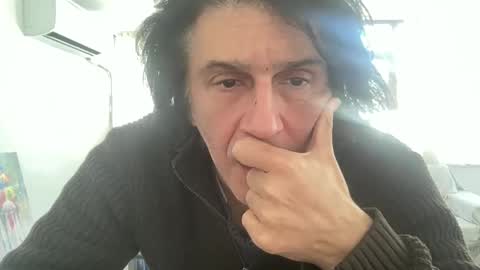 Snapshot of alphandre chatting on 02/11/25, 09:53 AlphAndre online show from 02/11/25, 09:53