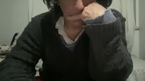 Snapshot of alphandre chatting on 02/18/25, 05:21 AlphAndre online show from 02/18/25, 05:21