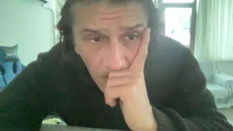 Snapshot of alphandre chatting on 02/24/25, 03:31 AlphAndre online show from 02/24/25, 03:31