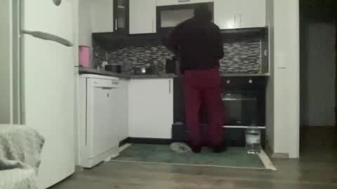 Snapshot of alphandre chatting on 02/25/25, 05:25 AlphAndre online show from 02/25/25, 05:25