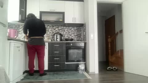 Snapshot of alphandre chatting on 02/28/25, 07:26 AlphAndre online show from 02/28/25, 07:26