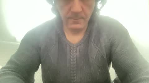 Snapshot of alphandre chatting on 03/07/25, 07:19 AlphAndre online show from 03/07/25, 07:19