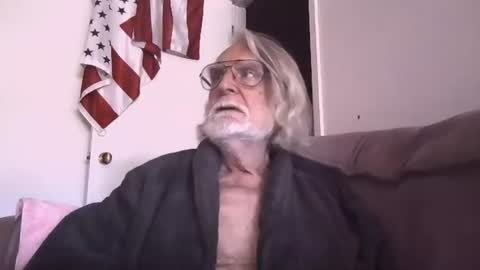 AlphaUniform online show from 06/12/26, 03:11