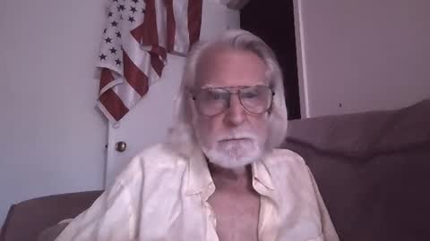 AlphaUniform online show from 08/02/26, 12:25