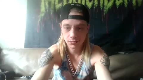 Snapshot of altboy010 chatting on 03/28/26, 03:33 altboy010 online show from 03/28/26, 03:33
