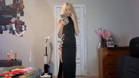 May online show from 11/30/25, 06:12