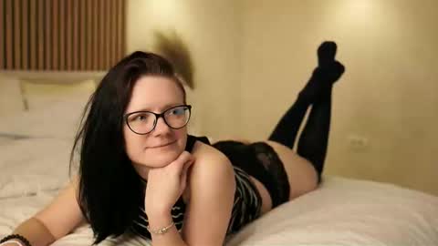 Snapshot of alucidreaming chatting on 02/11/26, 07:08 Lucid Dreaming online show from 02/11/26, 07:08