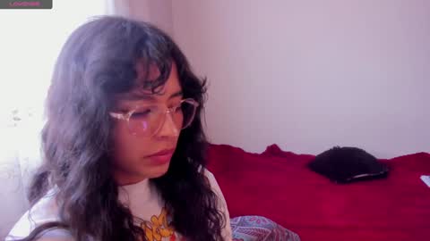 . .  online show from 12/23/24, 08:47