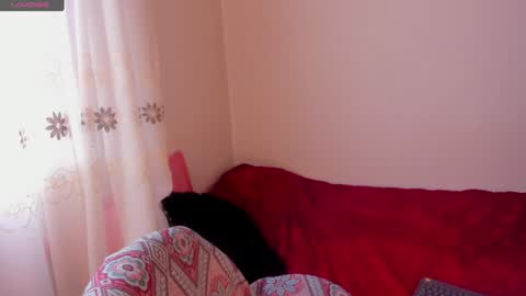 . .  online show from 01/03/25, 07:39