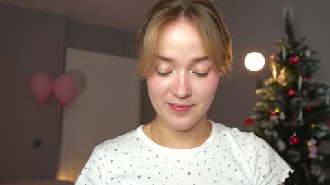 Amelia NEXT STREAM  online show from 12/19/25, 01:51