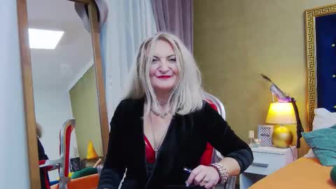 Alura Jenson online show from 10/23/25, 06:50