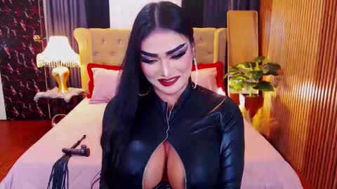 Snapshot of alurajhenson chatting on 02/18/26, 10:11 Alura Jhenson online show from 02/18/26, 10:11