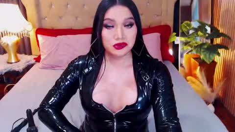 Snapshot of alurajhenson chatting on 05/02/26, 10:48 Alura Jhenson online show from 05/02/26, 10:48