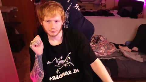 Snapshot of alvin__main chatting on 02/09/25, 08:13 Alvin Puska -- online show from 02/09/25, 08:13