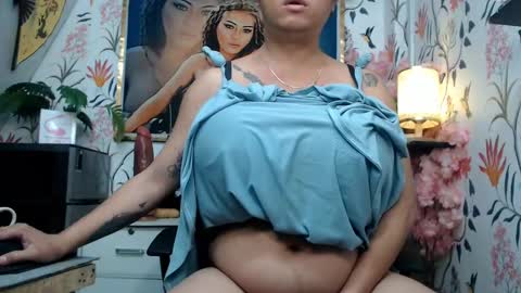 SARAHEYHEYHUGECOCK online show from 02/10/25, 07:49