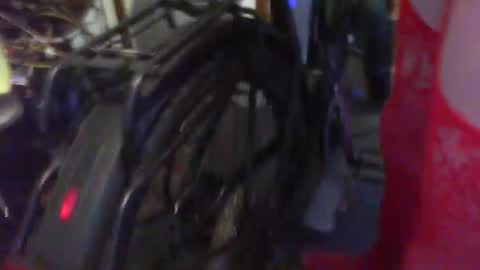 Snapshot of alwaysniceguy2 chatting on 09/15/25, 01:49 HoneyMelonGuy online show from 09/15/25, 01:49