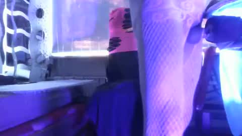 HoneyMelonGuy online show from 11/29/25, 09:23