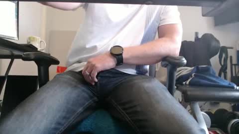 alwaysupforit12 online show from 10/21/25, 10:05